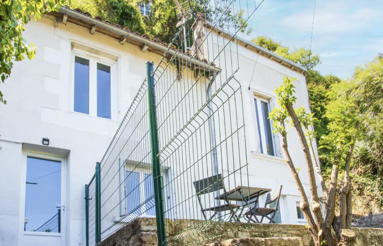 Les Logis Poitevin - Maisons - Terrasses - Detente Poitiers Exterior foto